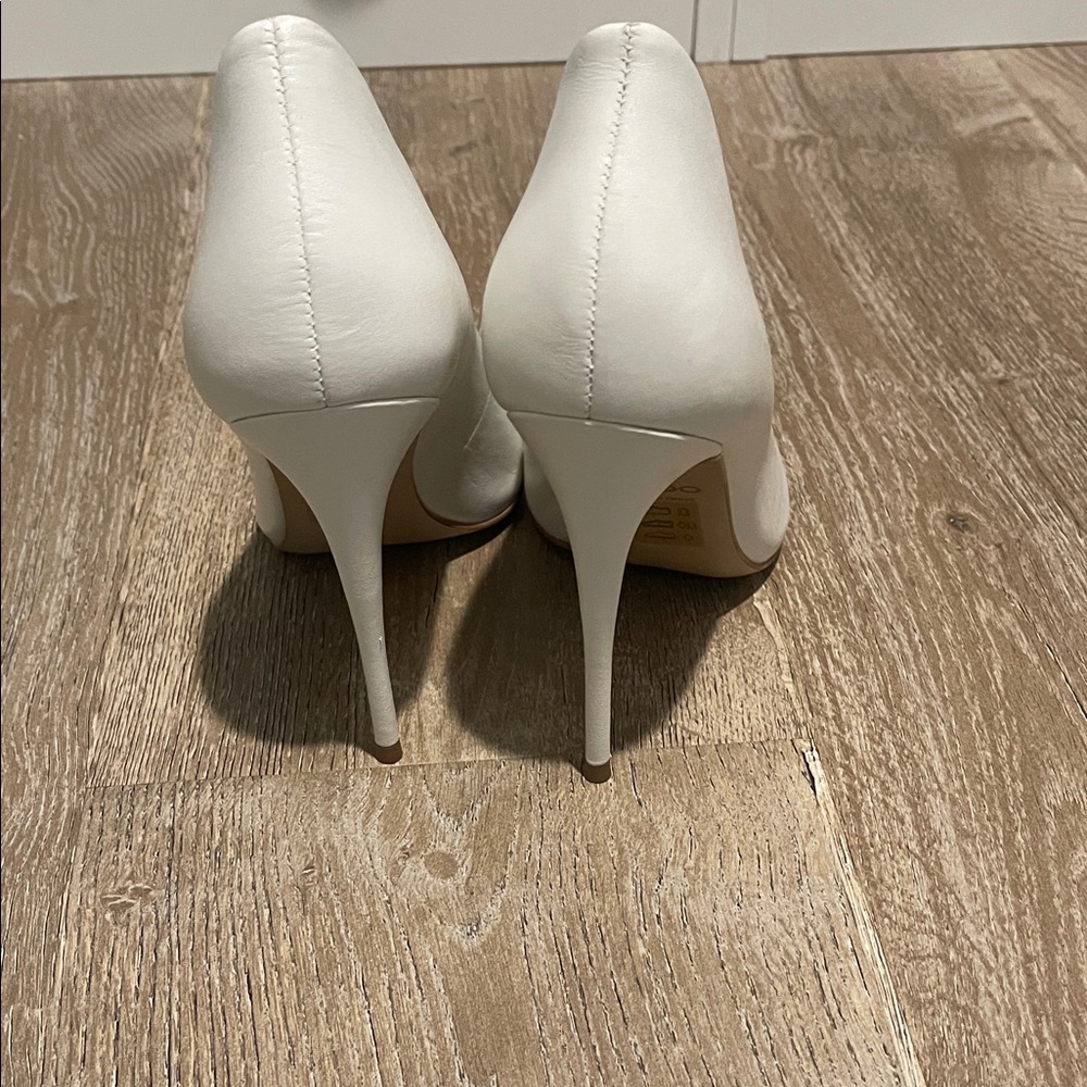 Aldo Elegant Cream Women's Heels - Picture 3 of 4